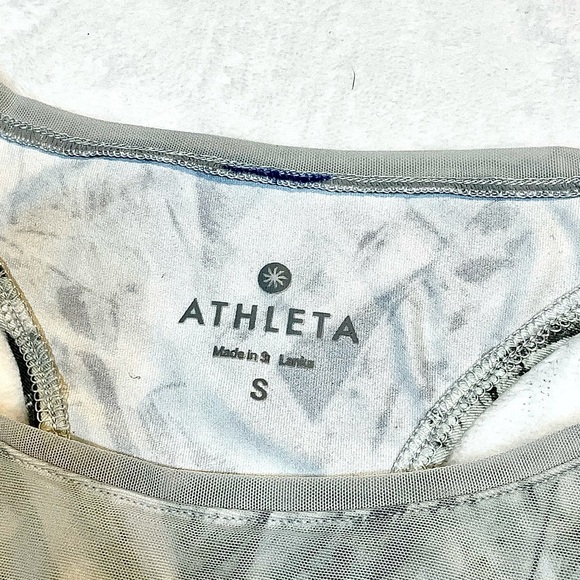 Athleta grey and white, printed, T-back tank with white mesh overlay - Picture 4 of 6